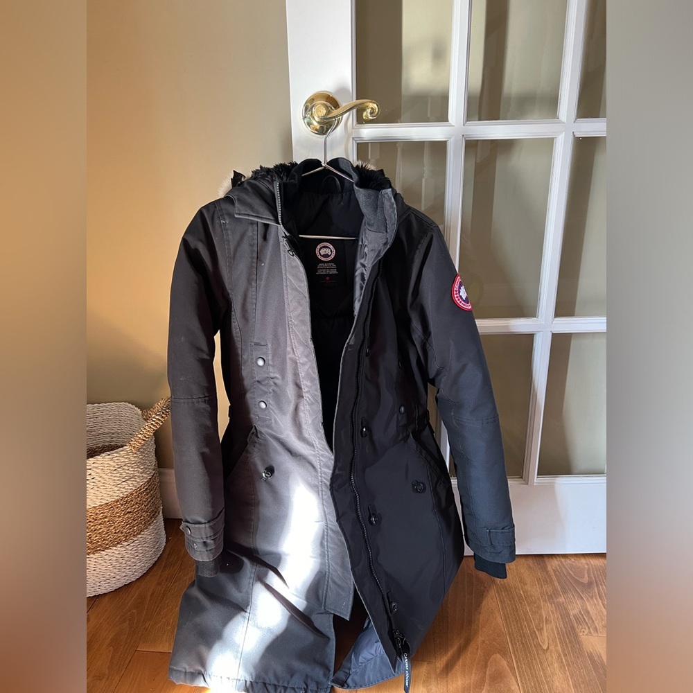 Winter jacket - Picture 2 of 4